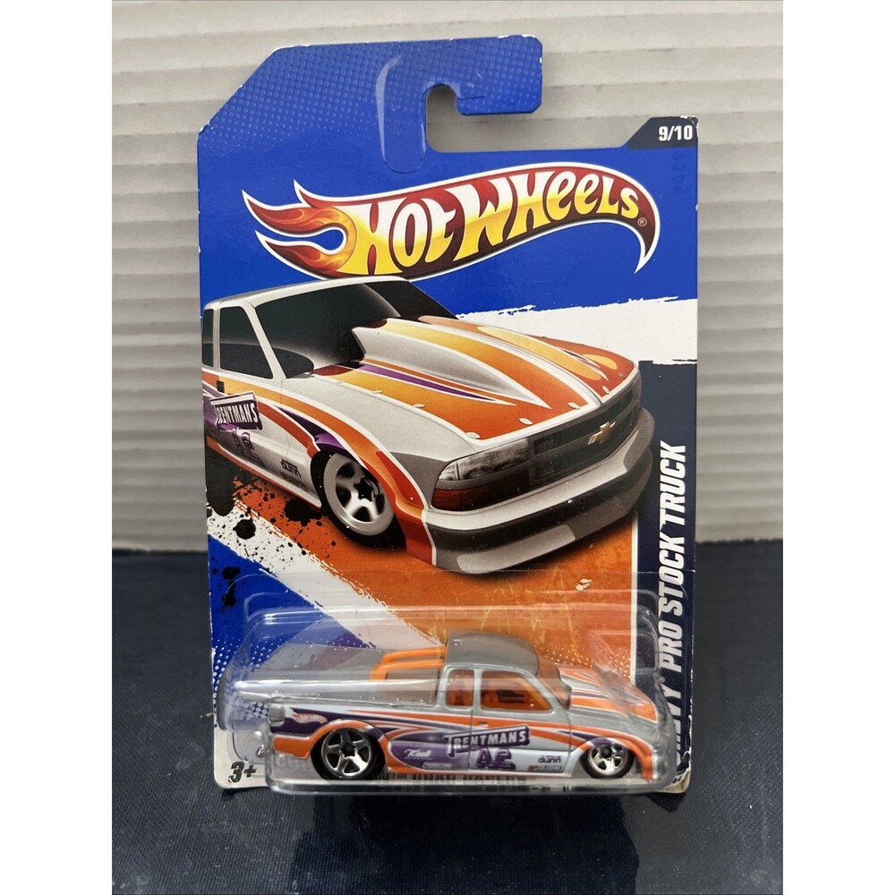 Hot Wheels 2011 HW Drag Racers 9/10 129 Chevy Pro Stock Truck YELLOW Dragsterz S